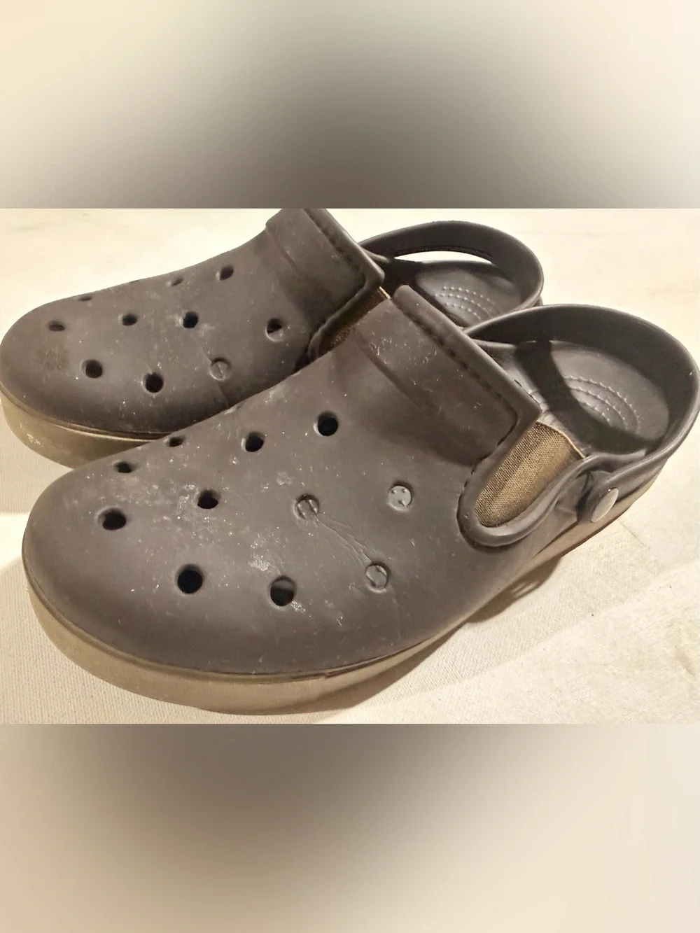 CROCS Light Gray Slip-Resistant Foam Clog Sole